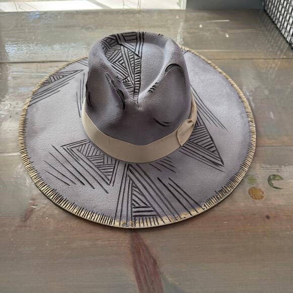 Original USA Gray Geometric Design Cowgirl Hat NWT - Picture 11 of 13